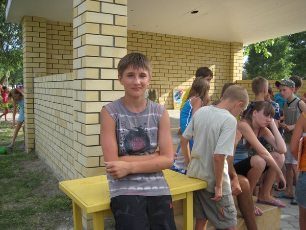 102