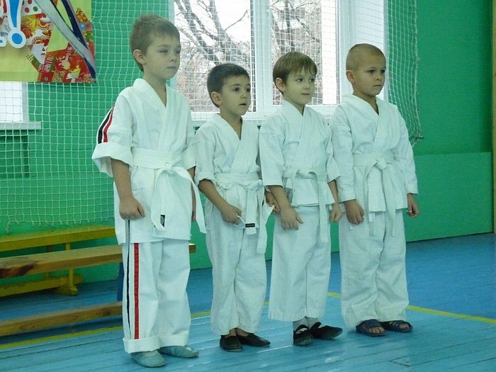 4